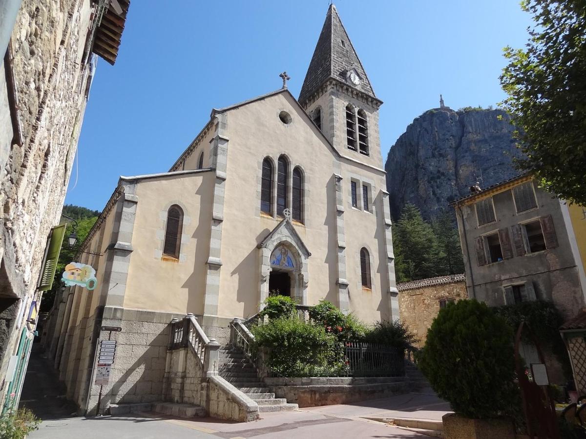 Residence De L'Escoulaou Кастелан Екстериор снимка